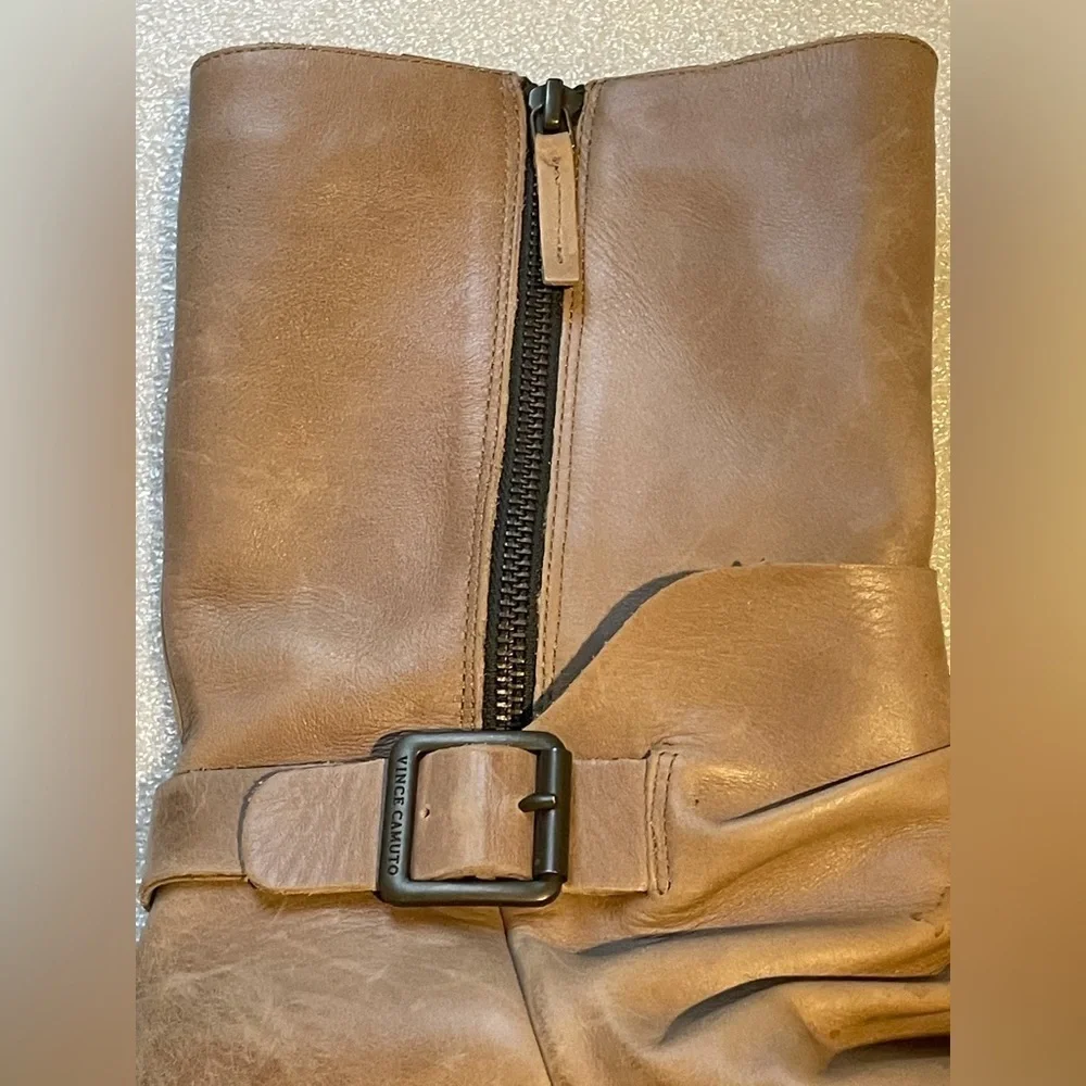 Vince Camuto Shada Distressed Leather Mid Calf Buckle Boots Size 9 boho moto
